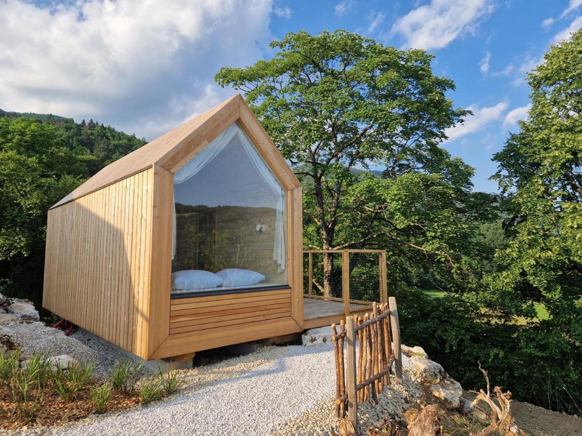 ホテル Golife Center Glamping Laze v Tuhinju エクステリア 写真